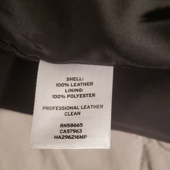 COPY - Halogen black leather skirt size 4p - Picture 8 of 8